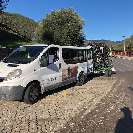 Albergo Aduepassi & Servizio Bike Shuttle Фінале-Лігуре Екстер'єр фото
